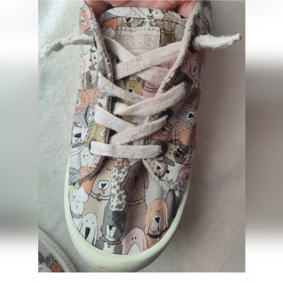 Skechers Bobs Shoes Women's 6 Bingo Dog Lace Up Canvas Comfort Slip On Shoes - Picture 3 of 9
